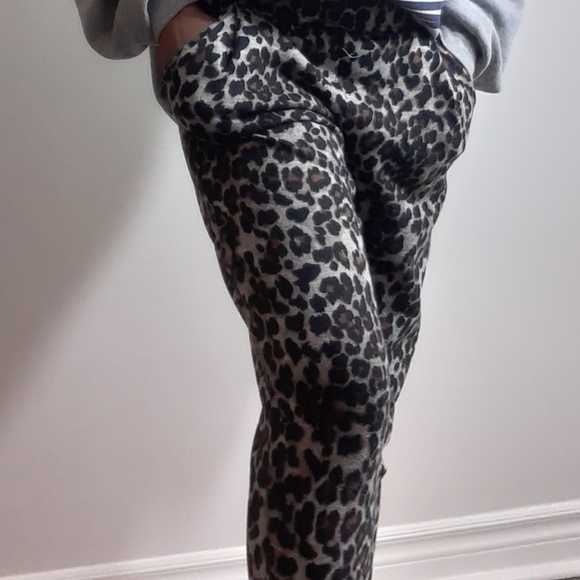Leopard print pants - Picture 7 of 11